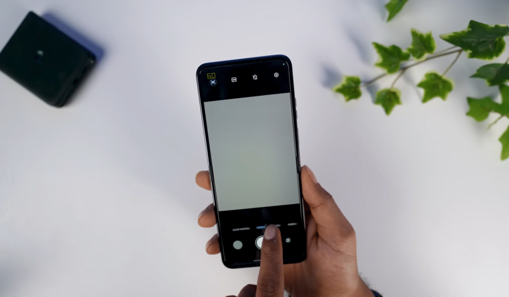 moto razor 60 camera
